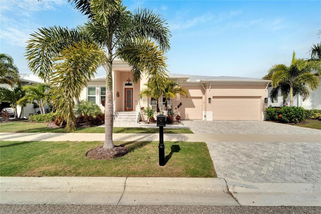 705 PINCKNEY DRIVE