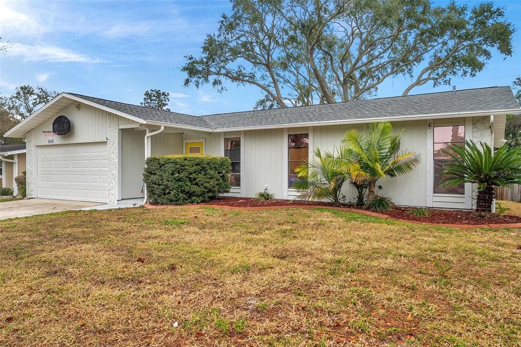 1753 LUCAS DRIVE
