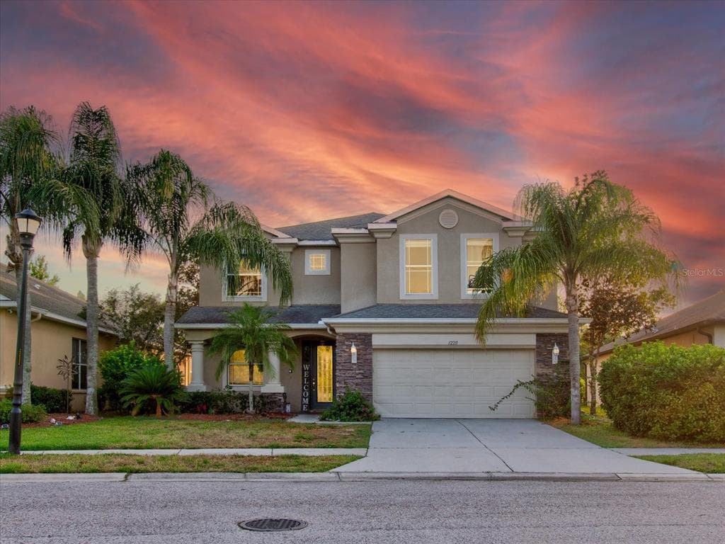 12211 OAK RAMBLE DR SPRING HILL, FL 34610