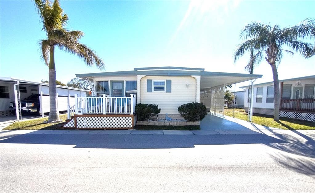 82286 2ND AVENUE N UNIT 286 PINELLAS PARK, FL 33781