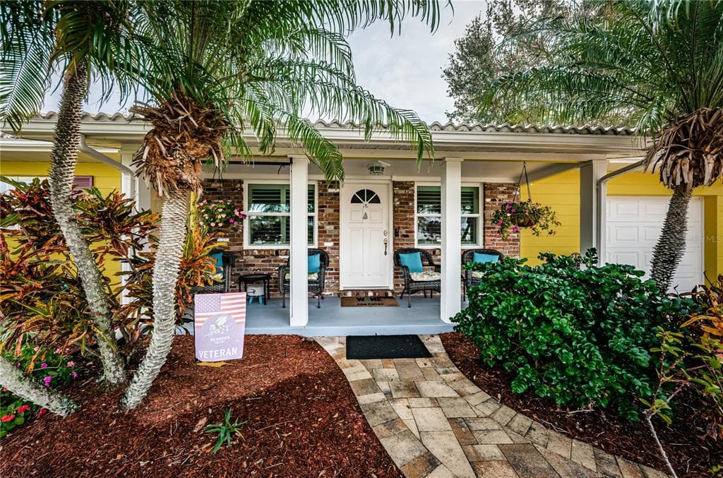 6505 HILLSIDE AVENUE SEMINOLE, FL 33772