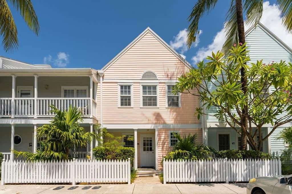 210 SOUTHARD STREET UNIT 9 KEY WEST, FL 33040