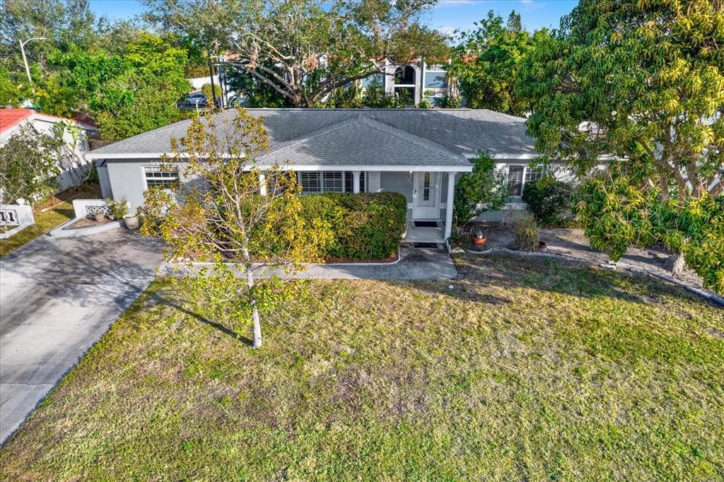 5971 52ND AVENUE N KENNETH CITY, FL 33709