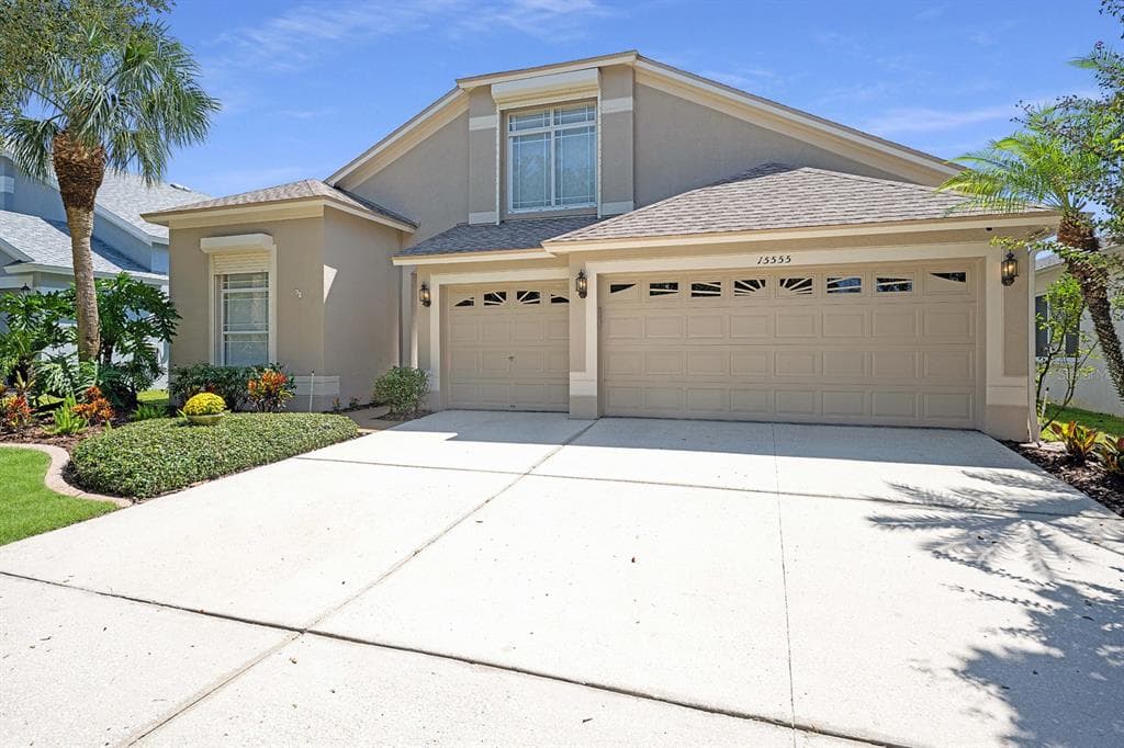 15555 MARTINMEADOW DRIVE LITHIA, FL 33547