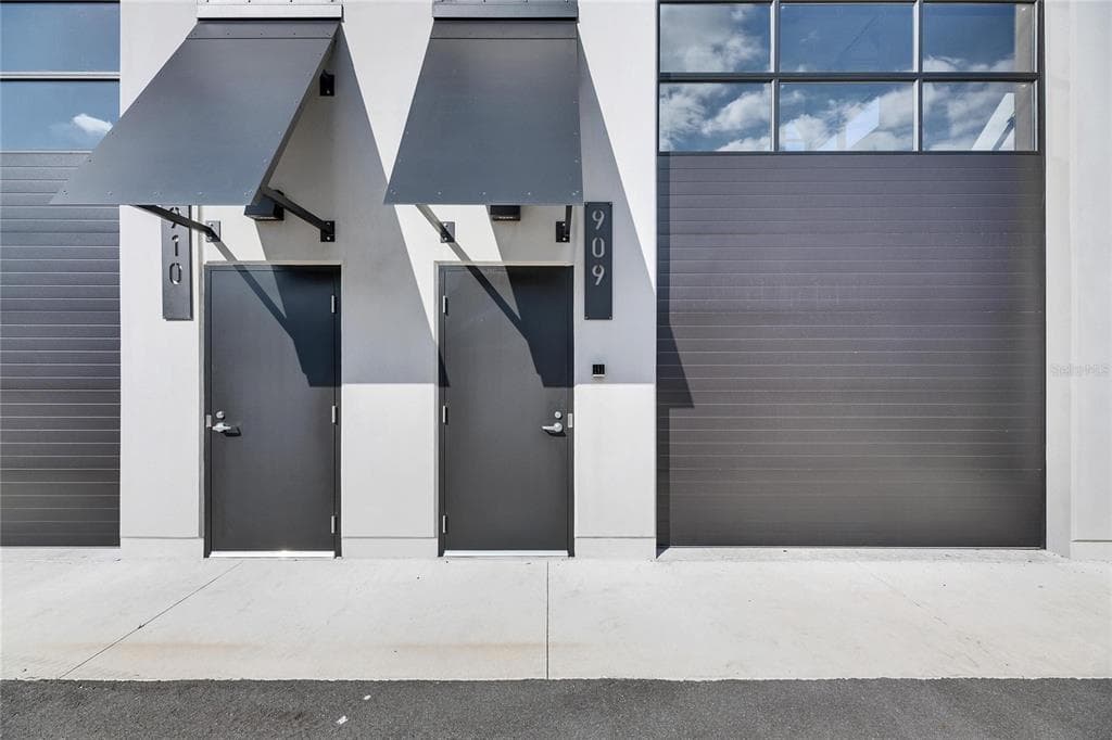 6500 MOTOR ENCLAVE WAY UNIT 909