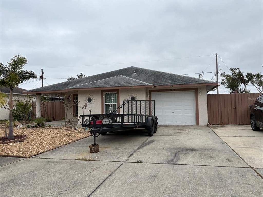 2038 WAIKIKI WAY TAMPA, FL 33619