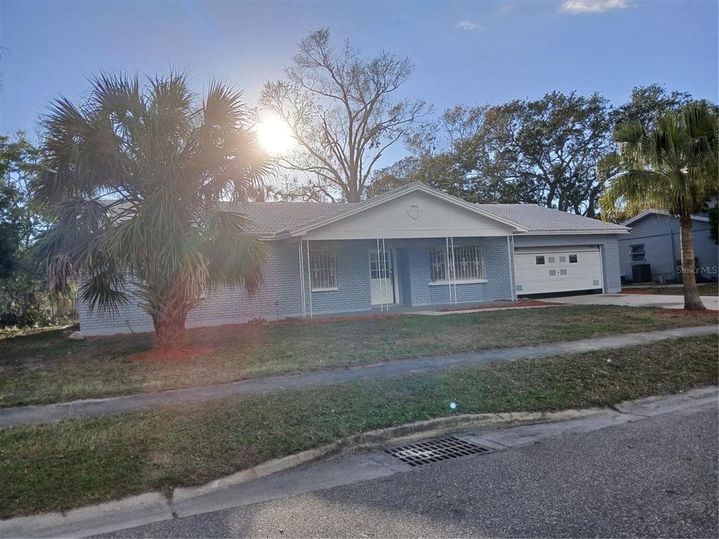 6008 MEMORIAL HIGHWAY