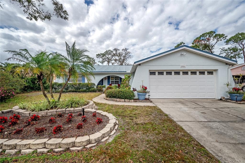 2086 WHITNEY PLACE N CLEARWATER, FL 33760