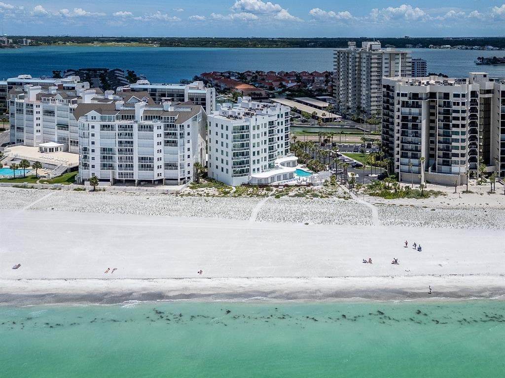 1590 GULF BOULEVARD UNIT 501
