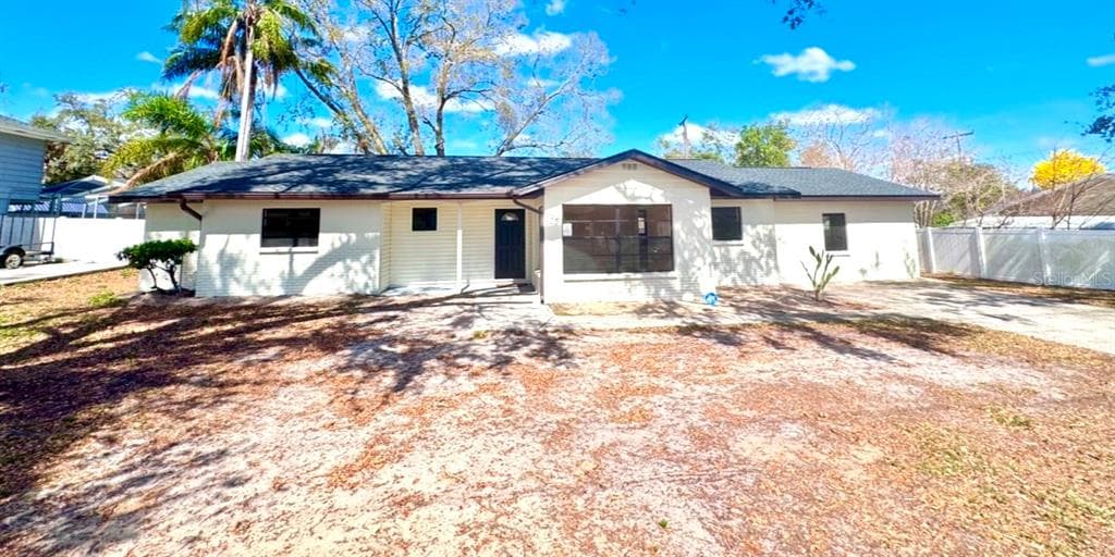 103 W WHEELER ROAD