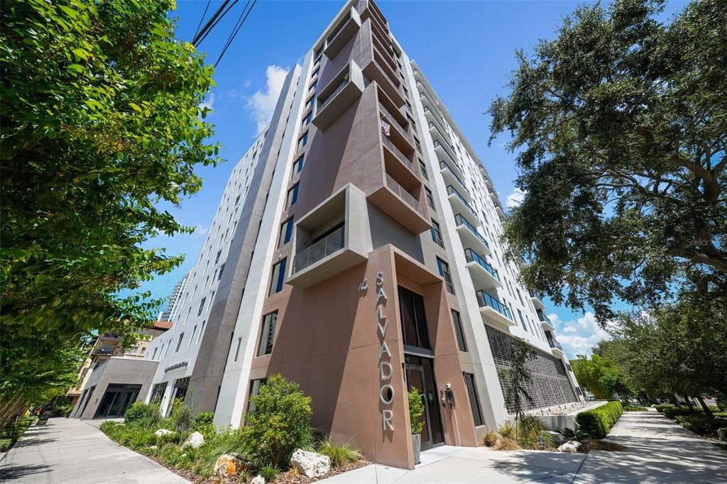 199 DALI BOULEVARD UNIT 807