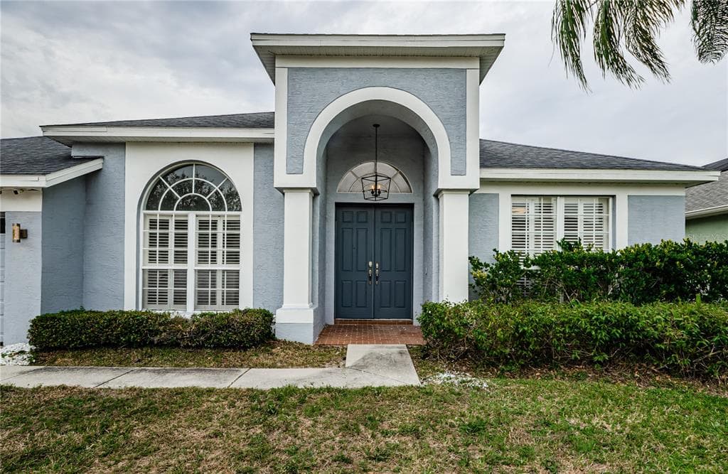 10312 RIVERBURN DRIVE TAMPA, FL 33647