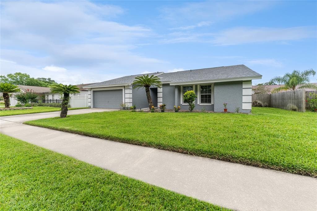 4714 KEMBLE COURT TAMPA, FL 33624