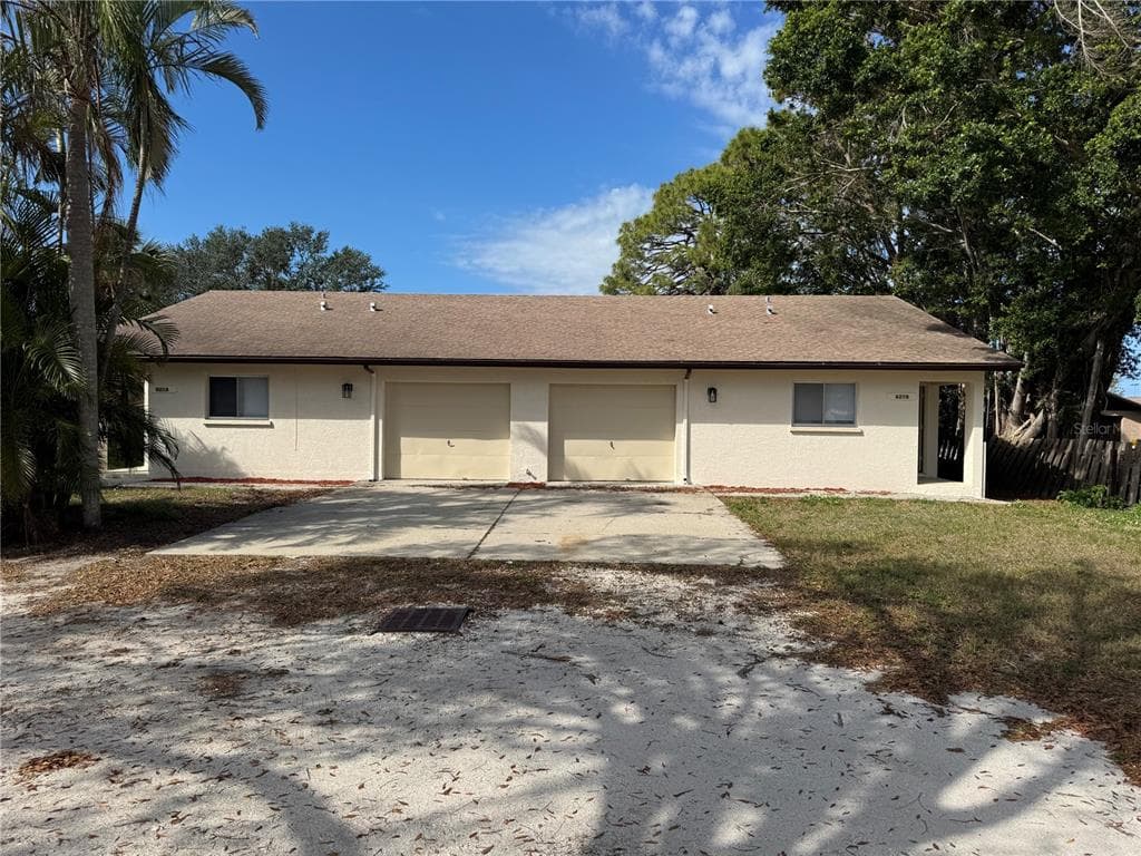 4218 76TH STREET W BRADENTON, FL 34209