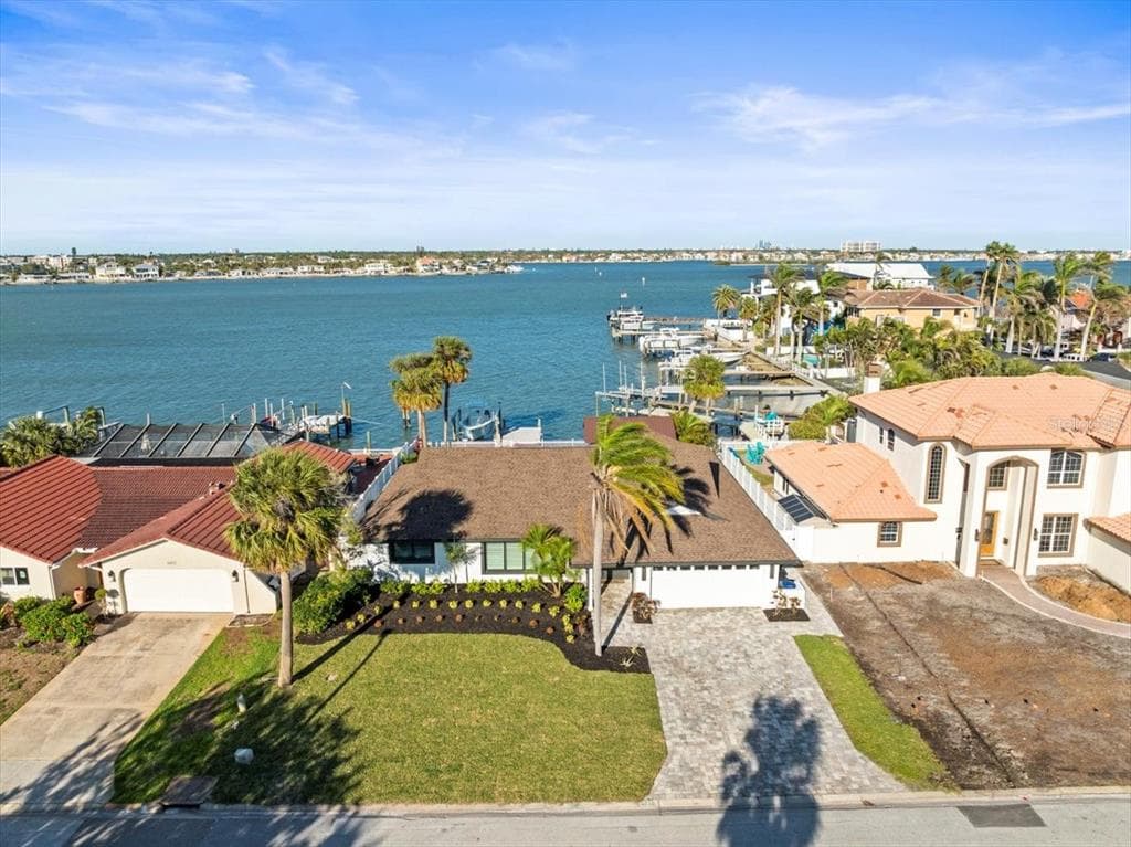 6421 4TH PALM POINT ST PETE BEACH, FL 33706