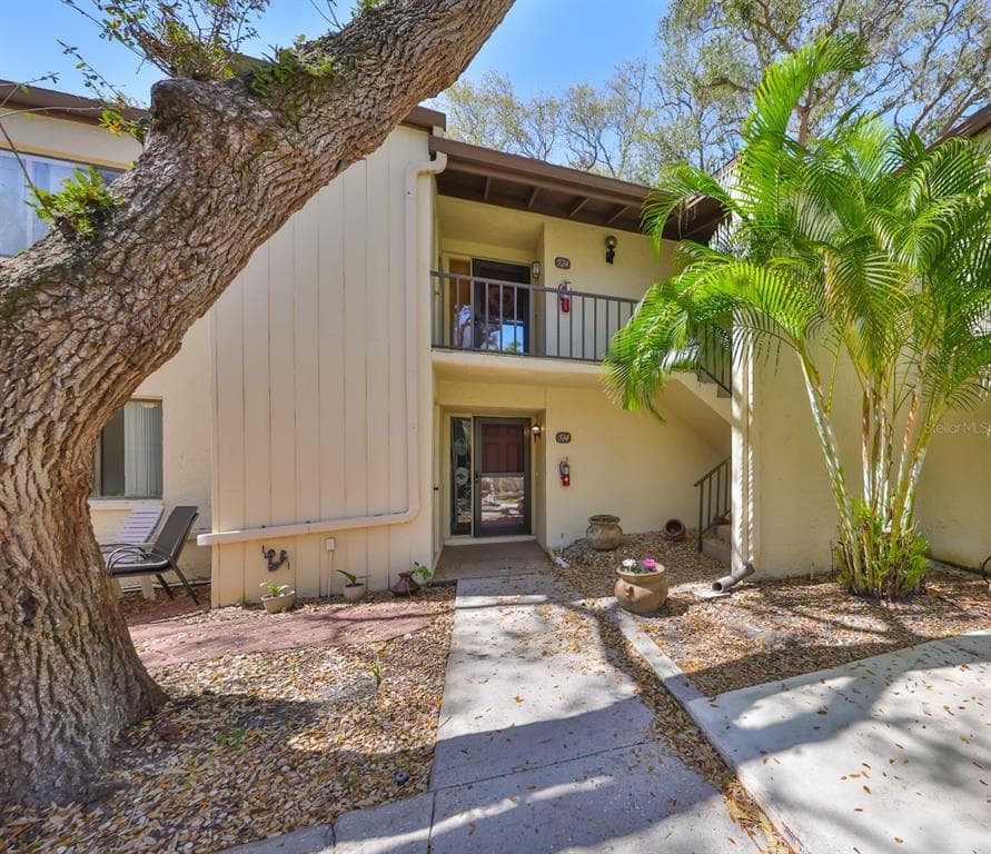 700 STARKEY ROAD UNIT 514 LARGO, FL 33771