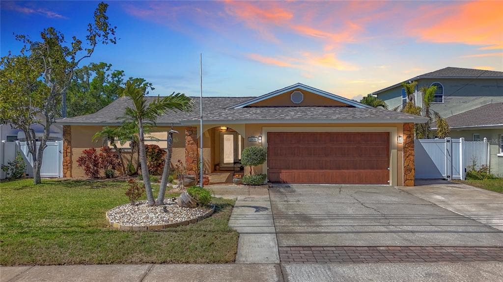 12636 95TH STREET N LARGO, FL 33773