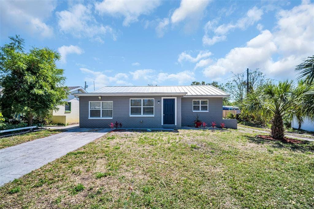 5418 19TH AVENUE S GULFPORT, FL 33707