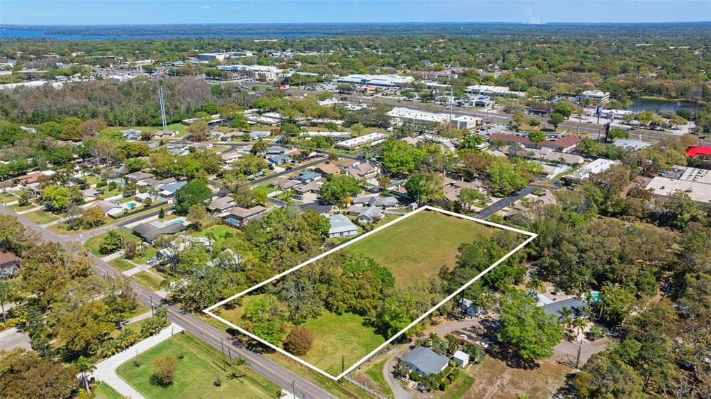 854 RIVIERE ROAD PALM HARBOR, FL 34683