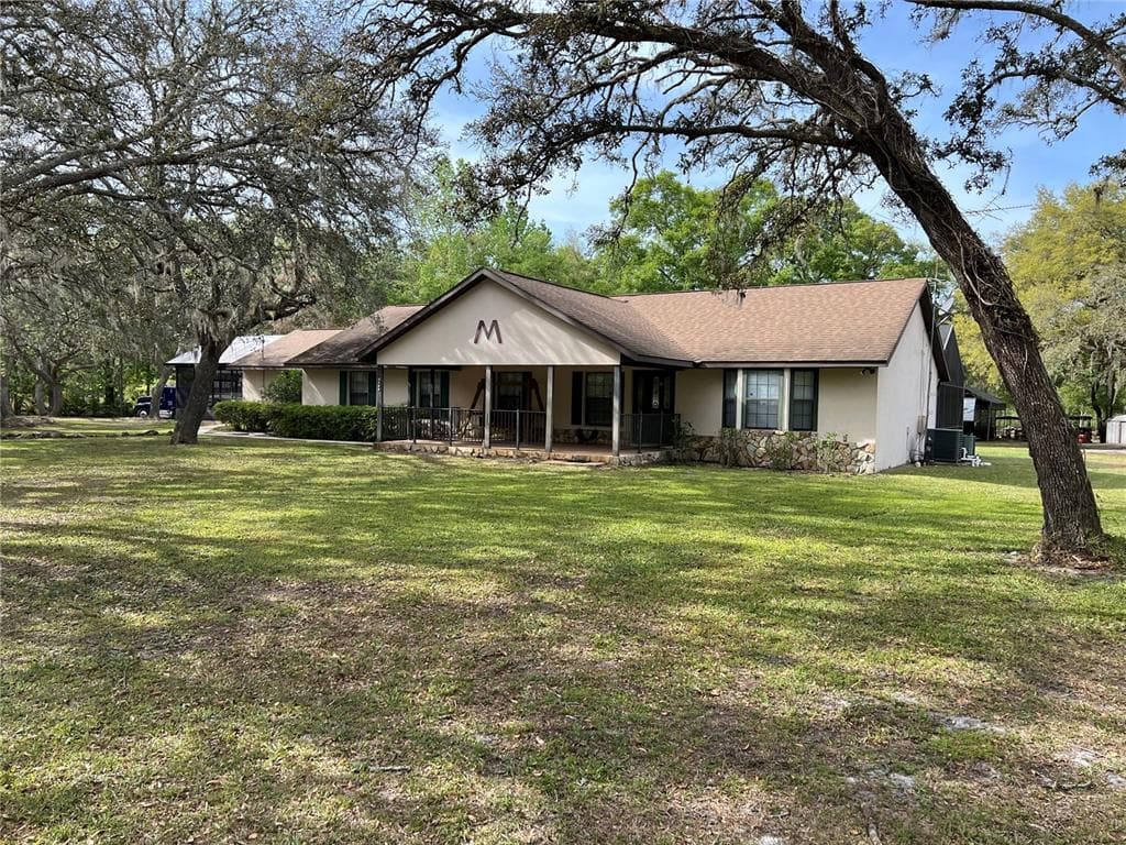 4586 CR 696 WEBSTER, FL 33597