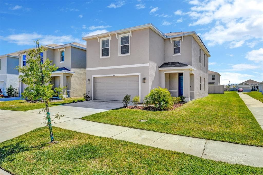 5758 HOLLINGWORTH TRAIL WESLEY CHAPEL, FL 33545