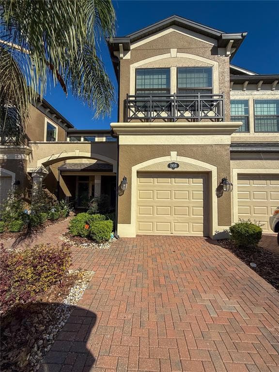 1950 LAKE WATERS PLACE LUTZ, FL 33558