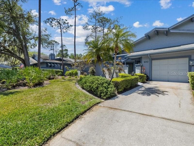 100 MORNING DOVE PLACE OLDSMAR, FL 34677