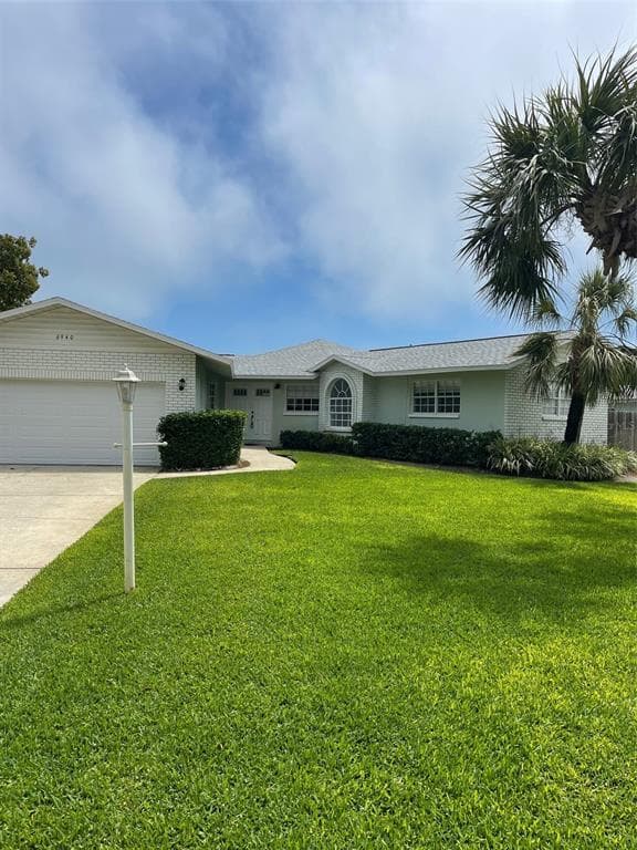 6940 4TH STREET S ST PETERSBURG, FL 33705