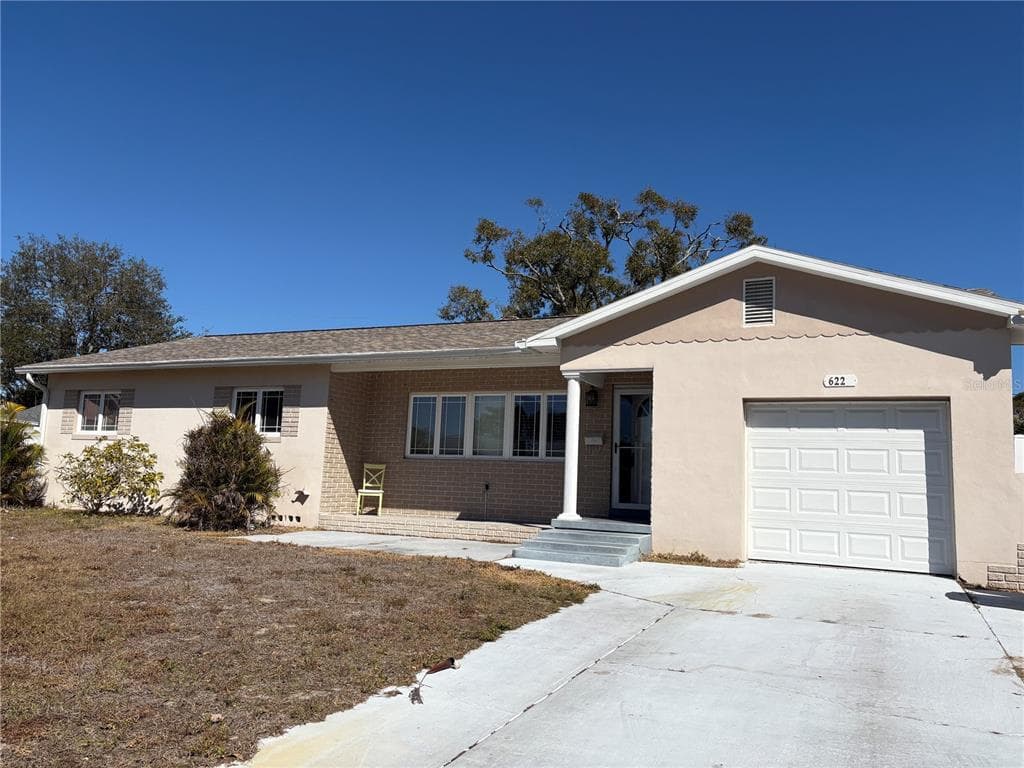 6221 13TH AVENUE N ST PETERSBURG, FL 33710