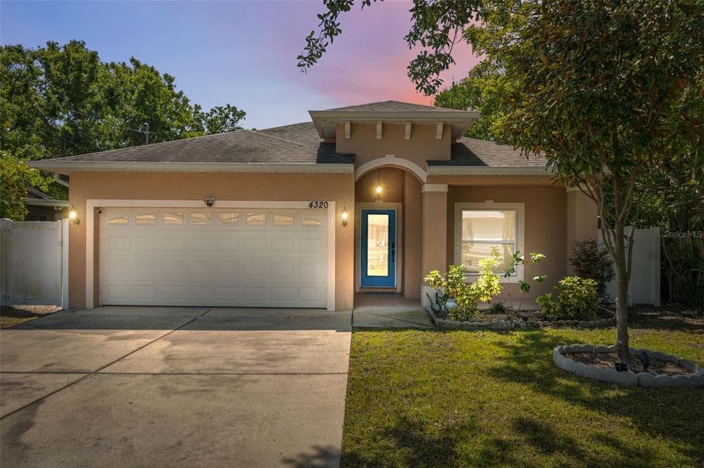 4320 W LAUREL ST TAMPA, FL 33607