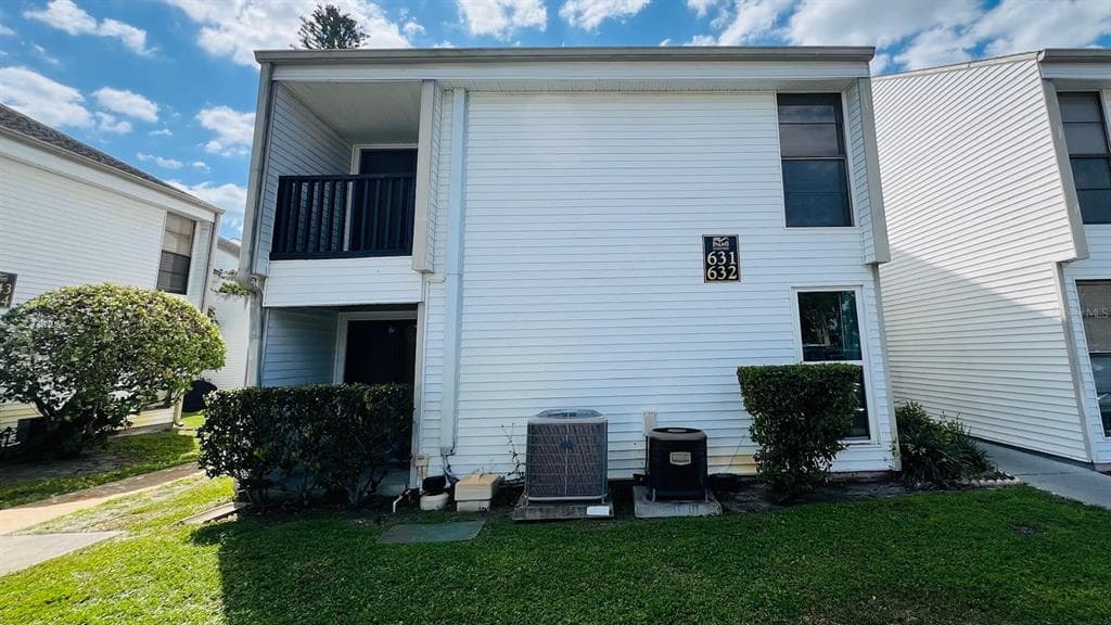 631 HAVEN PLACE TARPON SPRINGS, FL 34689