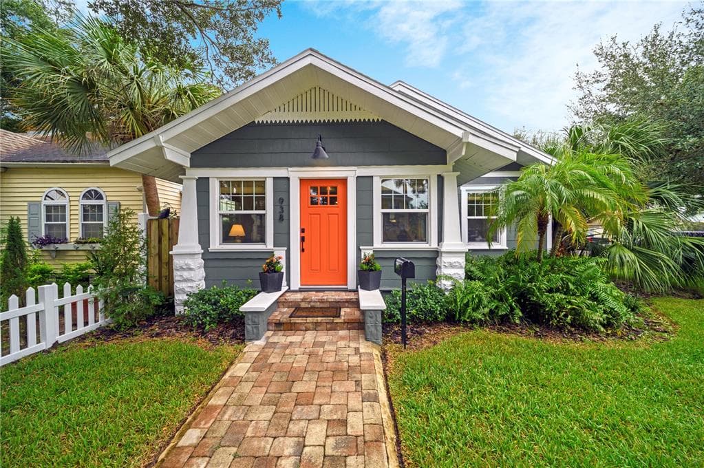 938 16TH AVENUE N ST PETERSBURG, FL 33704
