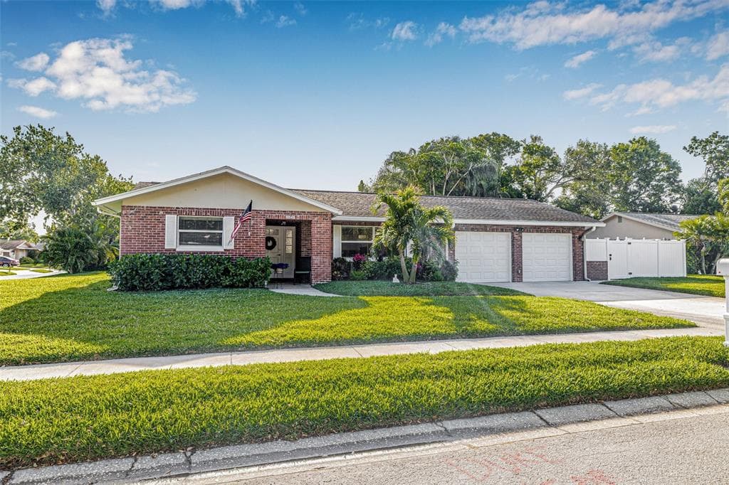8845 123RD WAY SEMINOLE, FL 33772