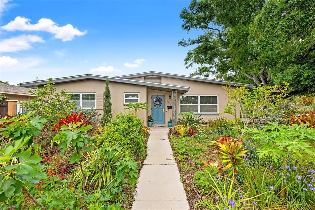 6677 POINSETTIA AVENUE S ST PETERSBURG, FL 33707