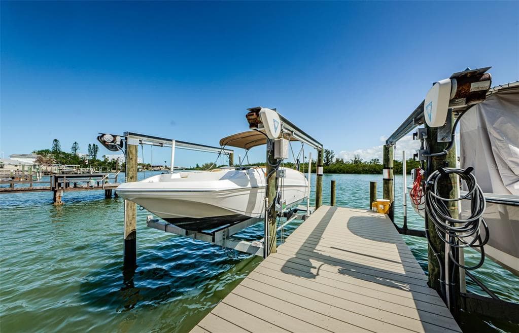 18201 GULF BOULEVARD UNIT 201 REDINGTON SHORES, FL 33708