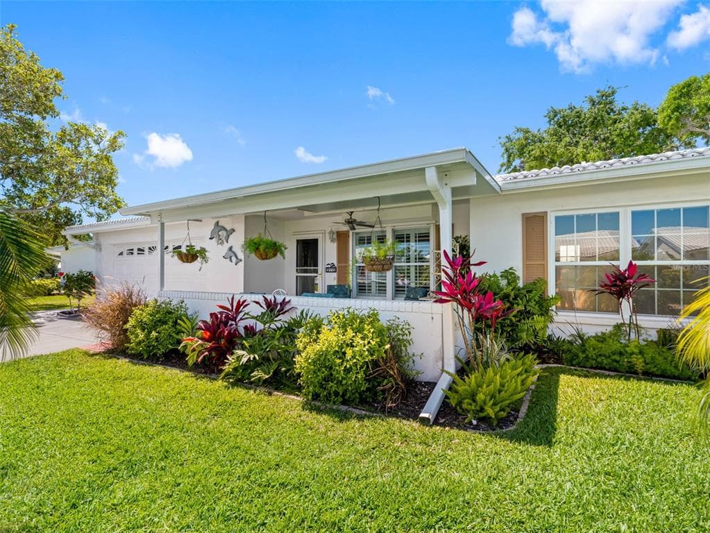 9110 34 WAY N PINELLAS PARK, FL 33782