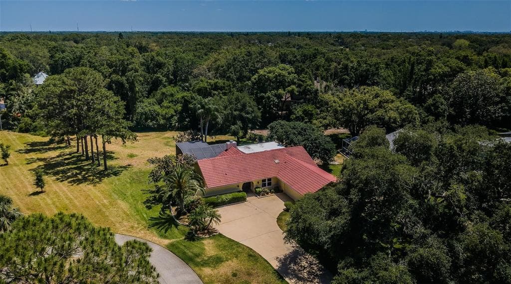 130 WOODCUTTER LANE PALM HARBOR, FL 34683