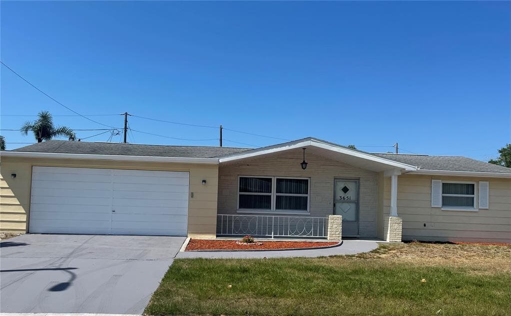 3651 DICKENS DRIVE HOLIDAY, FL 34691