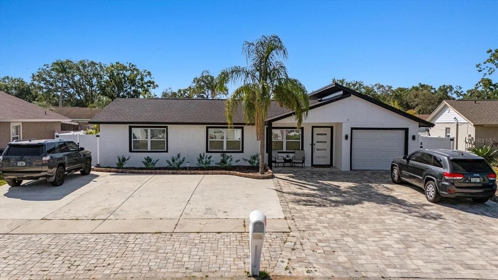 6428 MOSS WAY TAMPA, FL 33625