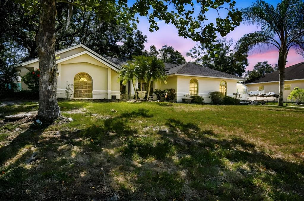 4346 THOMAS WOOD LN E WINTER HAVEN, FL 33880