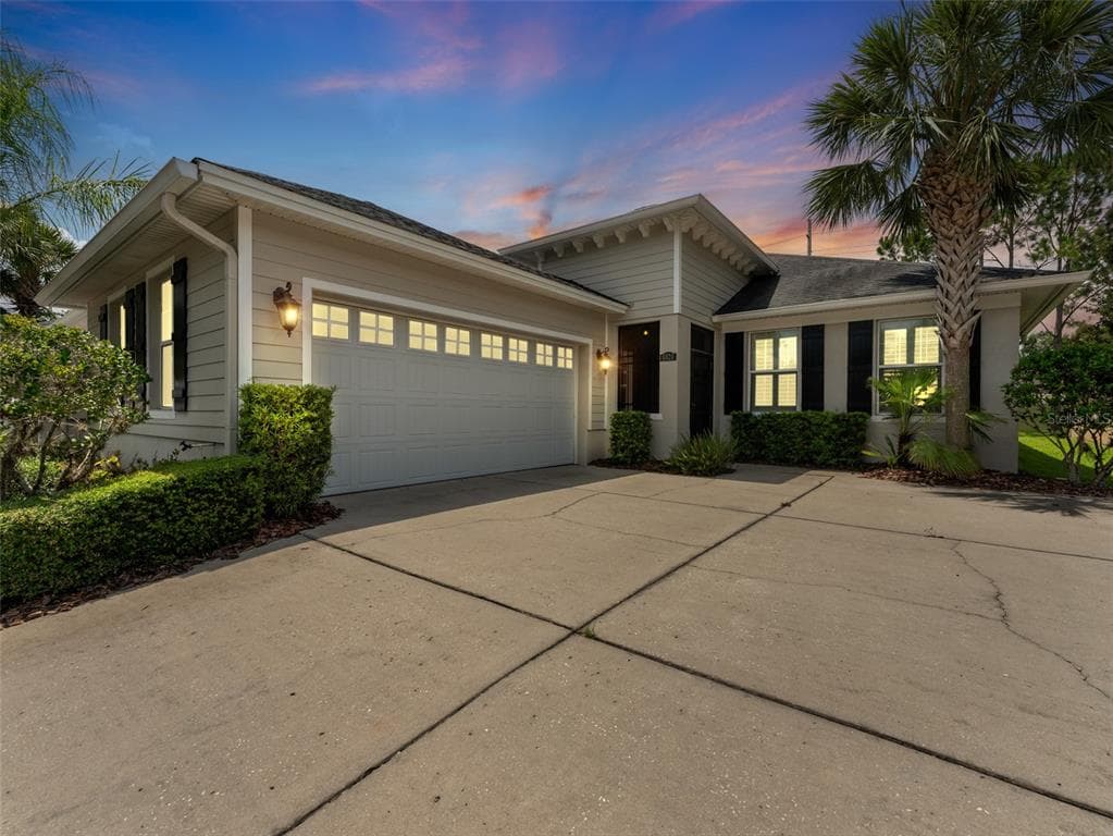 6820 MUNCASTER COURT TAMPA, FL 33625