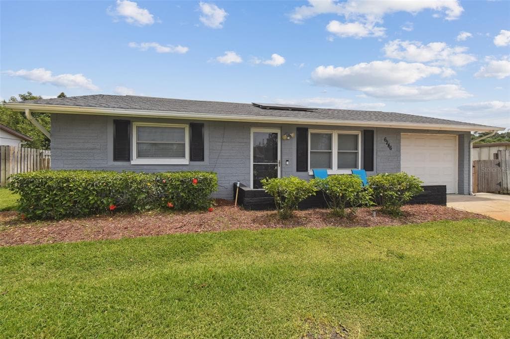 6246 BANDURA AVENUE NEW PORT RICHEY, FL 34653