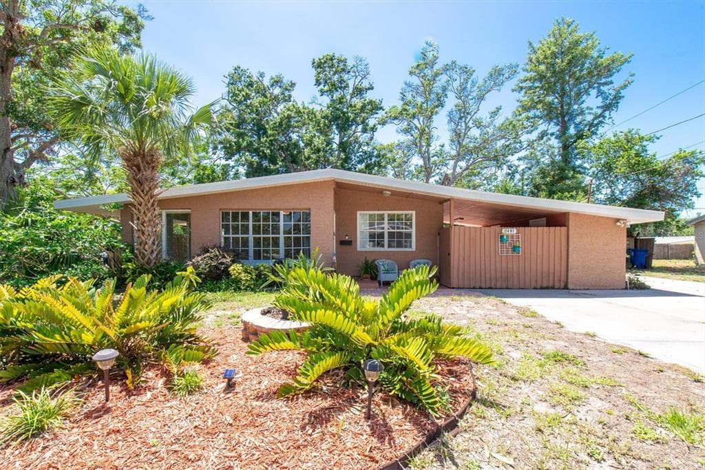 7401 11TH AVENUE N ST PETERSBURG, FL 33710