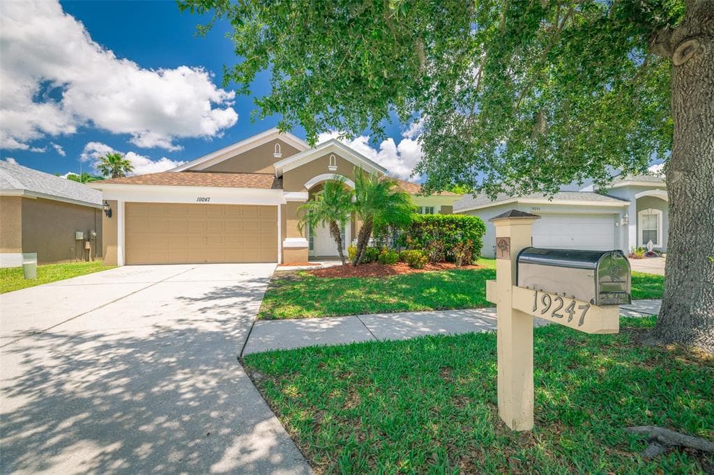 19247 OTTERS WICK WAY LAND O LAKES, FL 34638