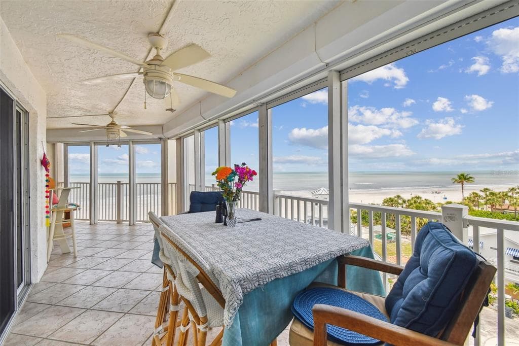 17980 GULF BOULEVARD UNIT 505 REDINGTON SHORES, FL 33708