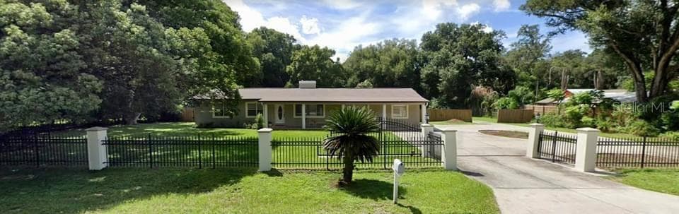 312 N HILLTOP ROAD