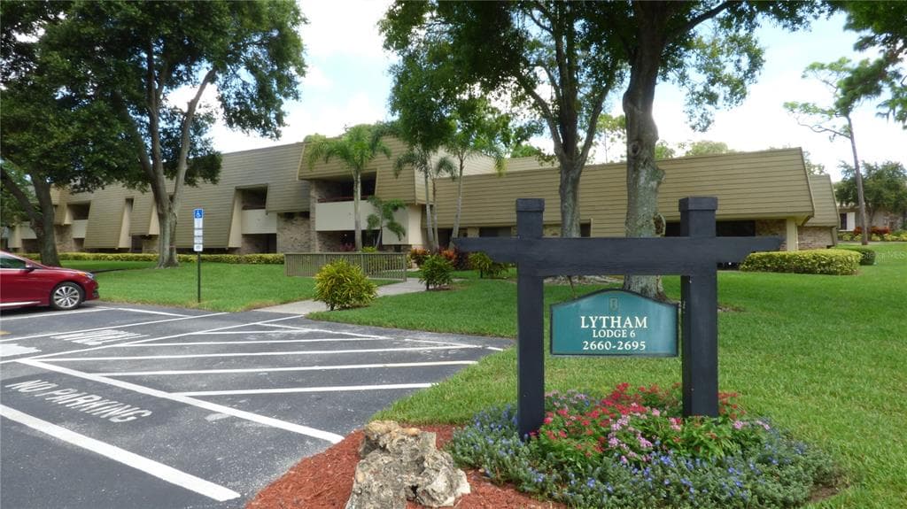 36750 US 19 N UNIT 07208 PALM HARBOR, FL 34684