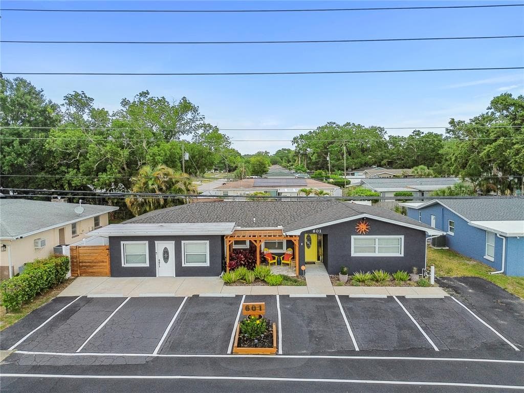 601 PATRICIA AVENUE DUNEDIN, FL 34698