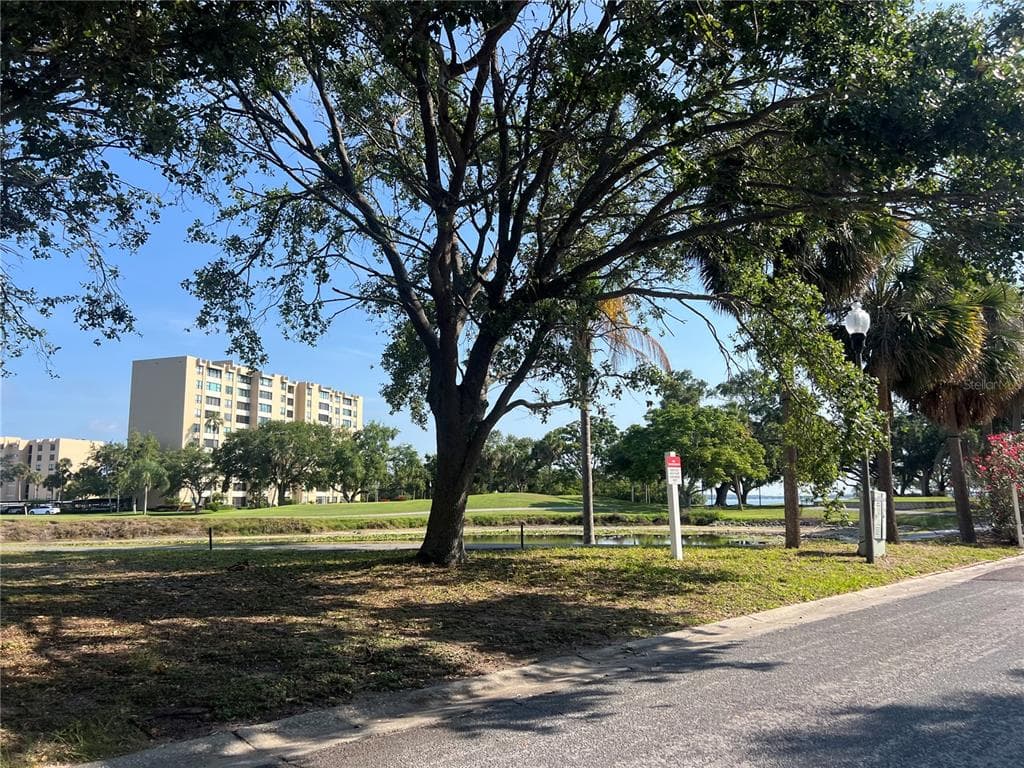 2616 COVE CAY DRIVE UNIT 701 CLEARWATER, FL 33760