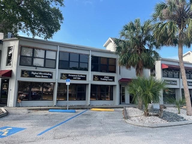 200 FRANDORSON CIRCLE UNIT 200 APOLLO BEACH, FL 33572